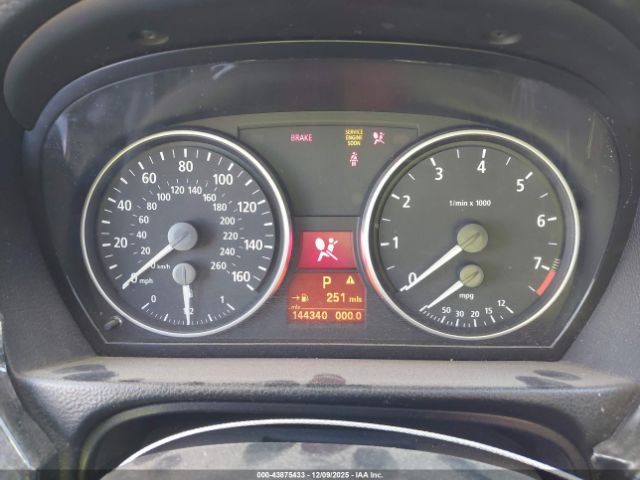 BMW 3 Series Image 6