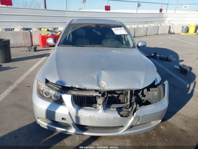 BMW 3 Series Image 12