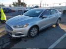 Ford Fusion S Image 2