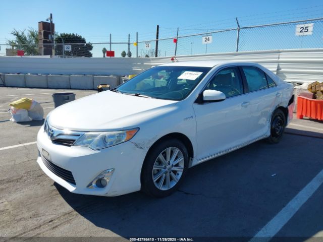 Toyota Camry Xle Image 17