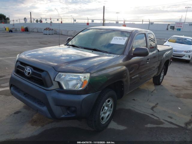 Toyota Tacoma Image 12