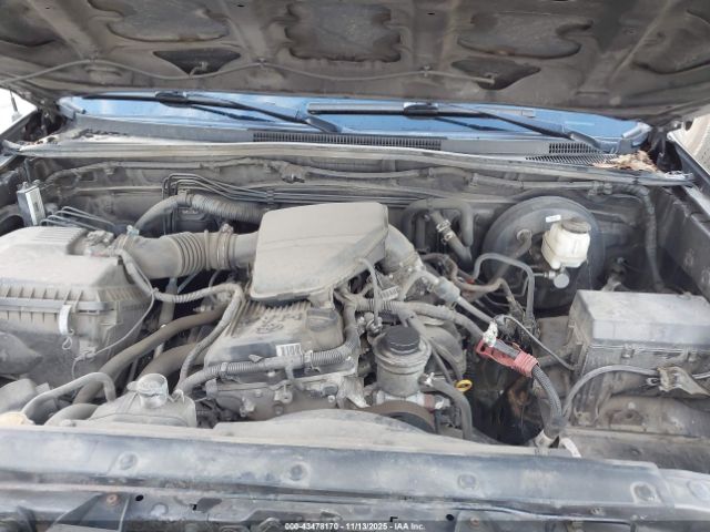 Toyota Tacoma Image 4