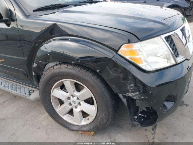 Nissan Pathfinder Se Image 17