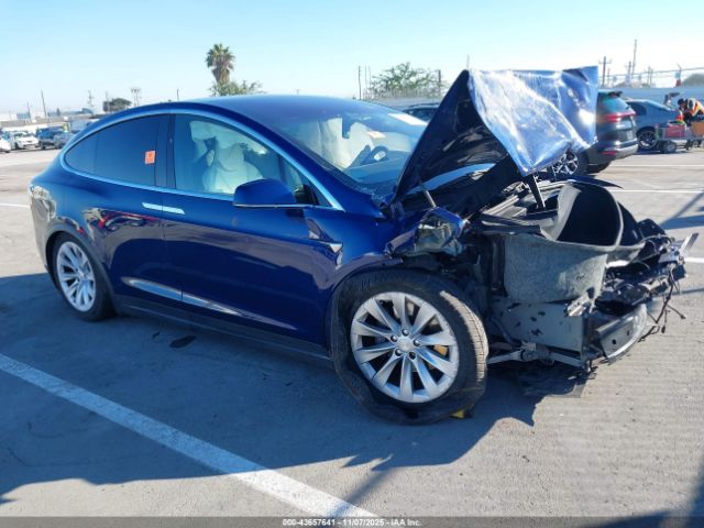 Tesla Model X Image 1