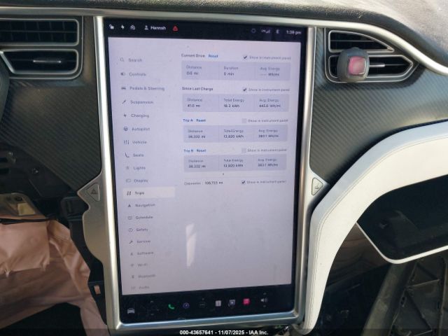 Tesla Model X Image 5