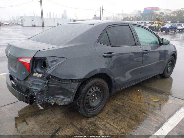 Toyota Corolla Le Image 7