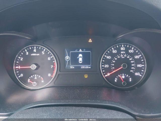 Kia Optima Lx Image 7