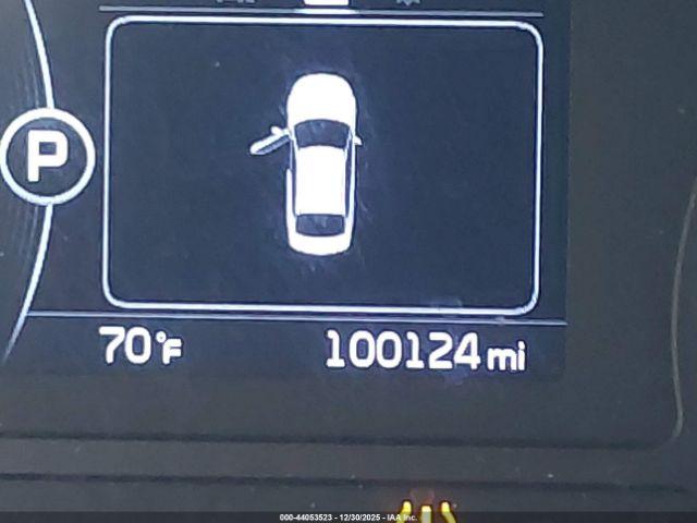 Kia Optima Lx Image 12