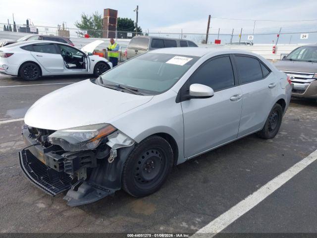 Toyota Corolla Le Image 11