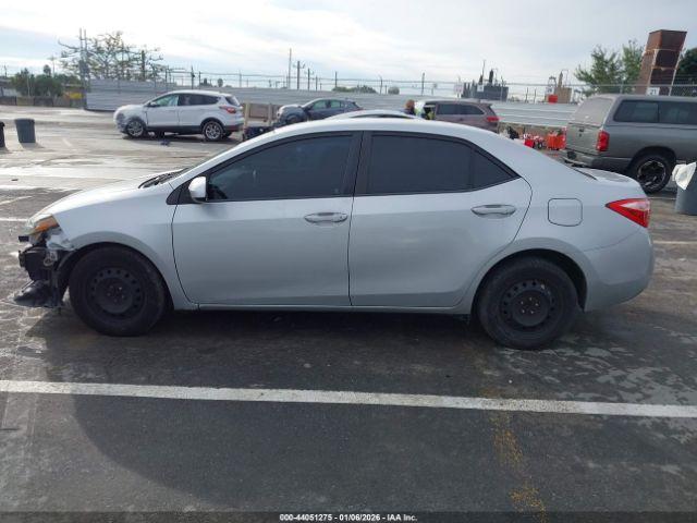 Toyota Corolla Le Image 3