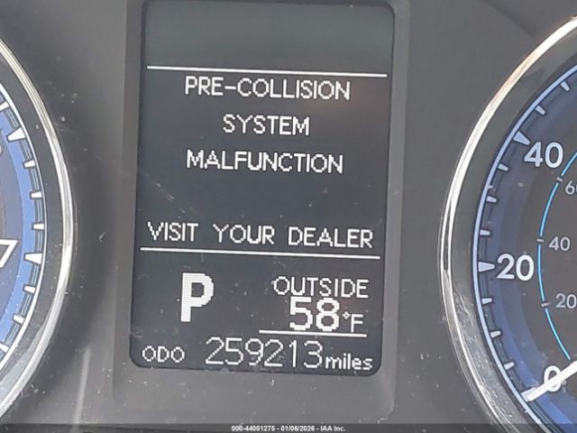 Toyota Corolla Le Image 14