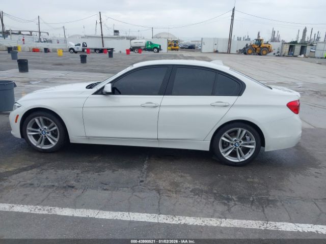 BMW 3 Series Image 12