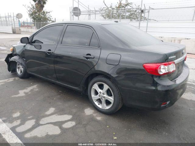 Toyota Corolla Le Image 4