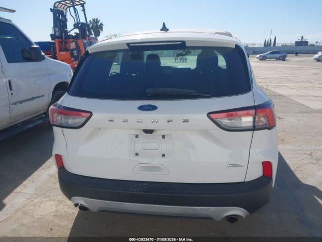 Ford Escape S Image 12