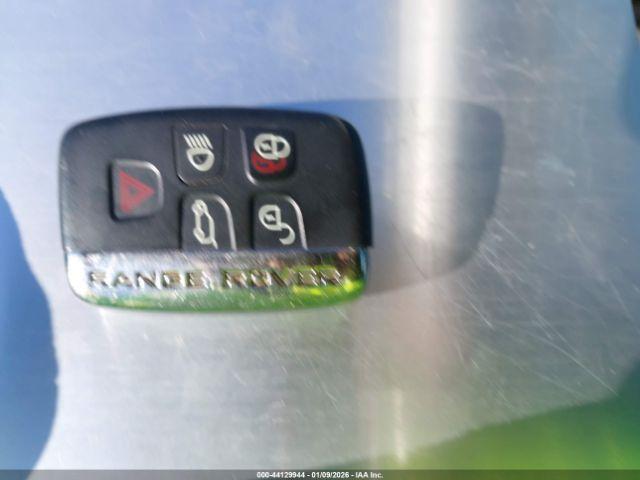 Land Rover Range Rover Sport 3.0l V6 Supercharged Hse Image 7