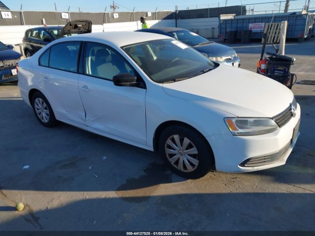 Volkswagen Jetta S Image 1