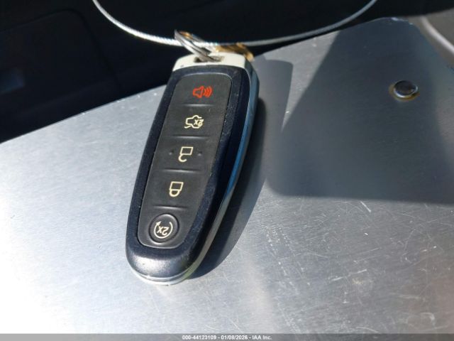 Ford C-MAX Energi Sel Image 12