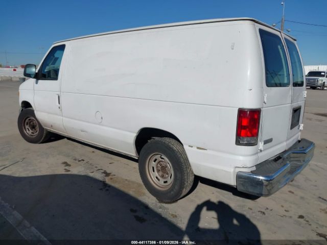 Ford E-150 Image 11
