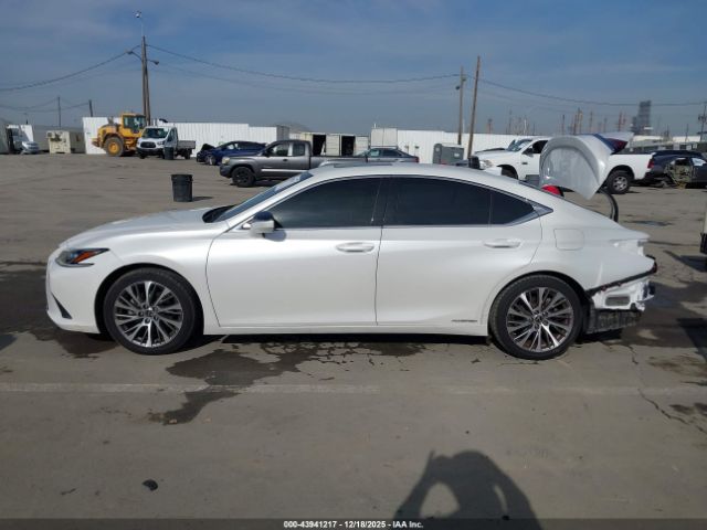 Lexus Es Image 10