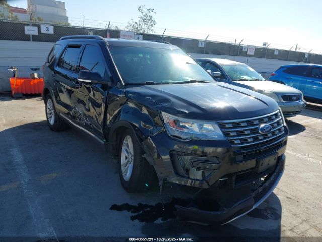 Ford Explorer Xlt Image 9