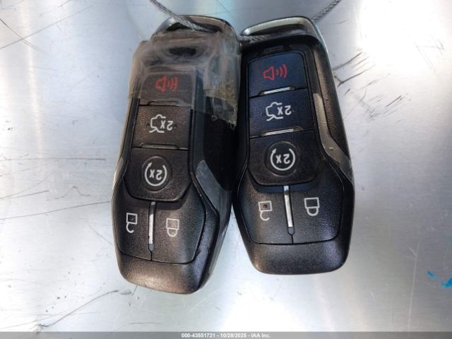 Ford Explorer Xlt Image 8