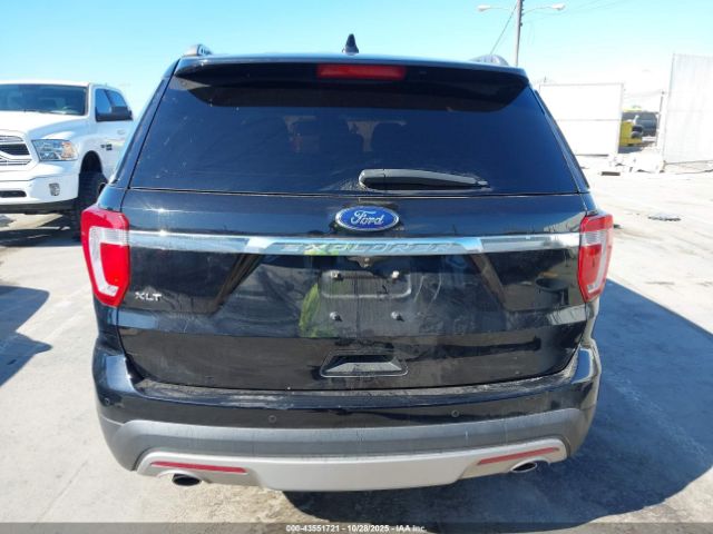 Ford Explorer Xlt Image 10