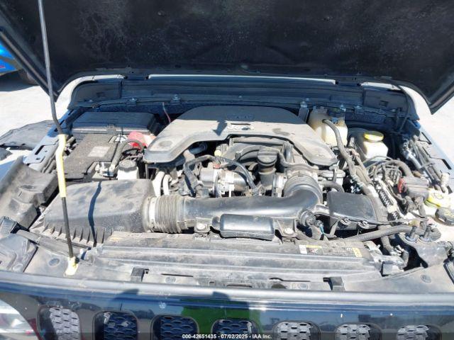 Jeep Wrangler Willys 4x4 Image 12