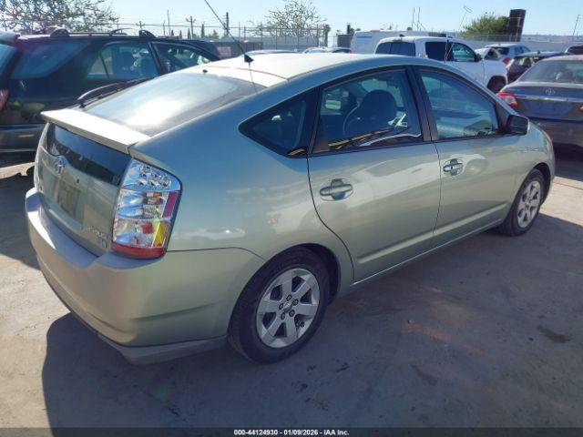 Toyota Prius Image 3