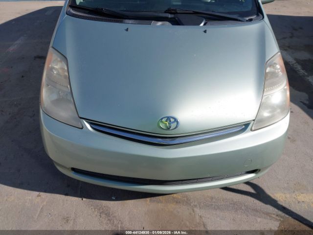 Toyota Prius Image 9