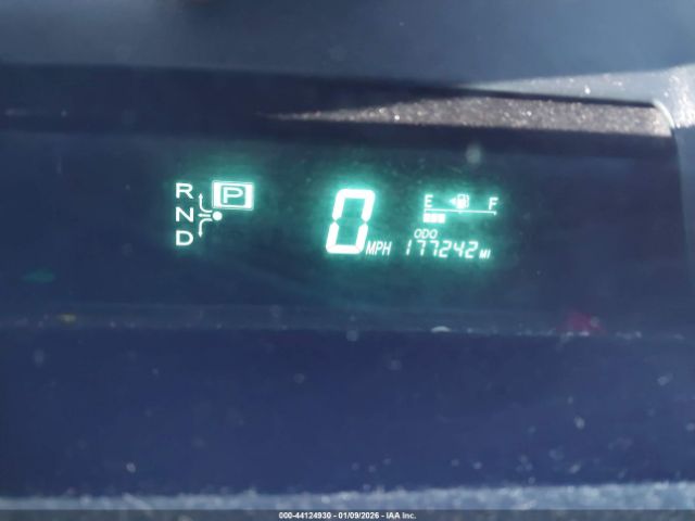 Toyota Prius Image 2