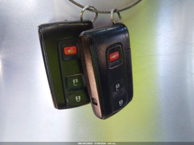 Toyota Prius Image 11