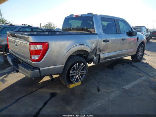 Ford F-150 Xl Image 4