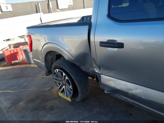 Ford F-150 Xl Image 7