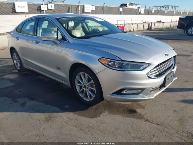 Ford Fusion Titanium Image 1