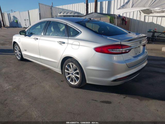 Ford Fusion Titanium Image 15