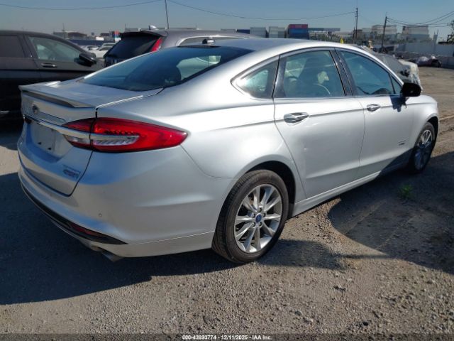 Ford Fusion Titanium Image 8