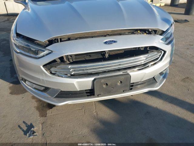 Ford Fusion Titanium Image 12