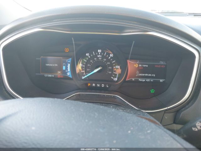 Ford Fusion Titanium Image 14