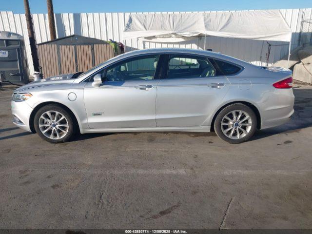 Ford Fusion Titanium Image 3