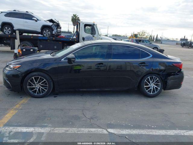 Lexus Es Image 14